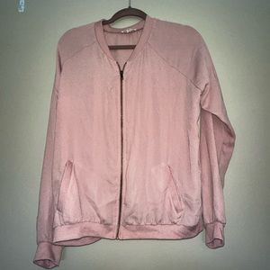 About a Girl  Kohls zip front light weight jacket light pink size XL